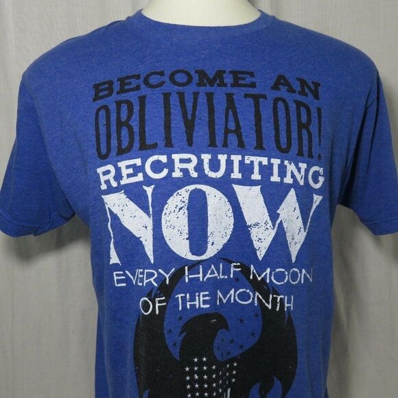 Loot Crate Exclusive L Blue Fantastic Beasts Obliviator T-Shirt - Picture 1 of 11